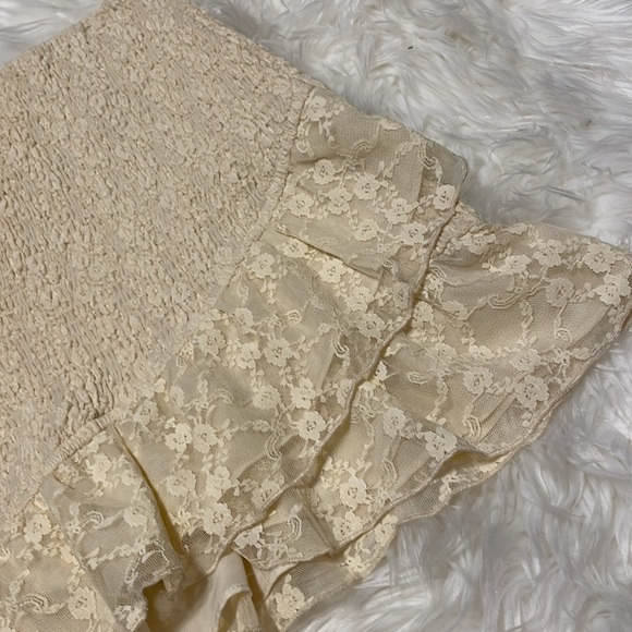 5 for $25🎈Francesca’s collections Lelis skirt - Picture 2 of 6